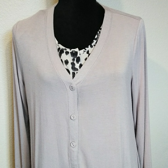 LOGO Mauve Blush Button Down Cardigan Ruffle Hem - Picture 4 of 8